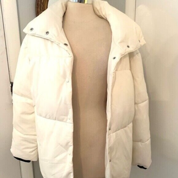 Avec Les Filles women’s White coat Faux vegan Leather Puffer Sz M Preppy trendy - Picture 3 of 12